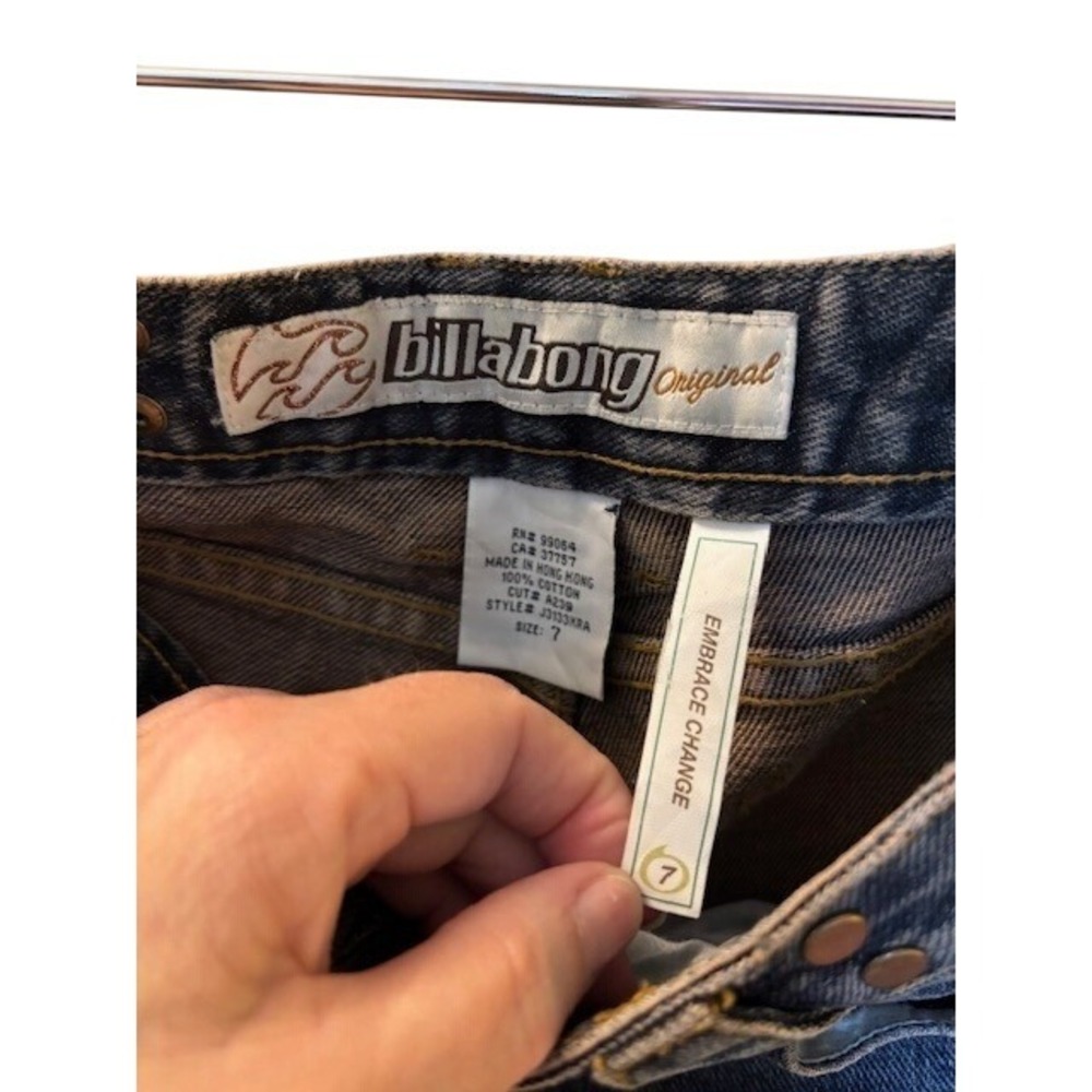 Billabong Original Vintage Studded Dark Wash Straight Leg Denim Jeans Women 7 - Picture 2 of 8